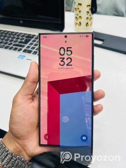 Samsung Galaxy S24 Ultra .. (Used)