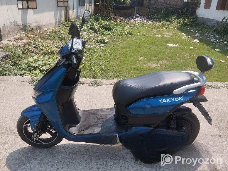 Walton টাকিওন 2024