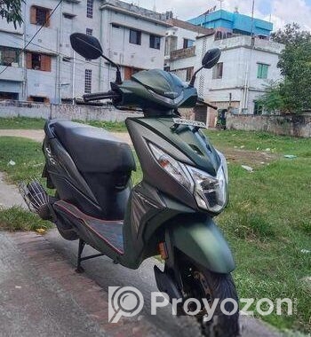 Honda Dio . 2022