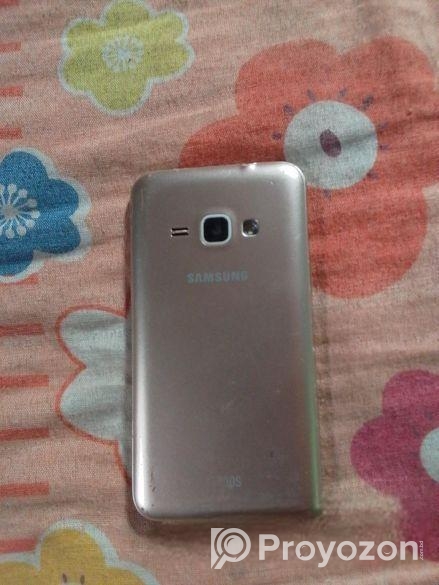 Samsung Galaxy J1 . (Used)