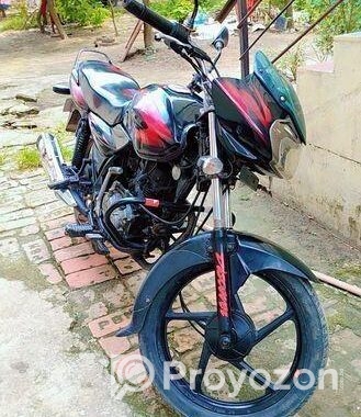Bajaj Discover 125 . 2015