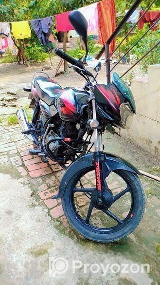 Bajaj Discover 125 . 2015