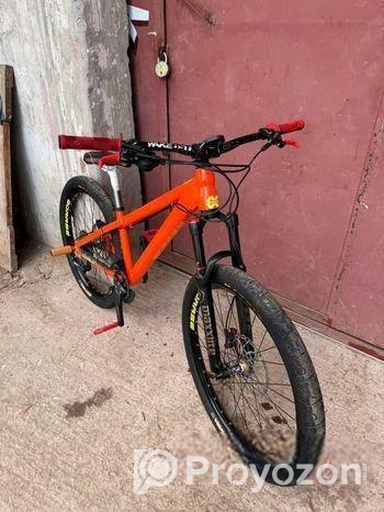 Stunt Cycle Emergency Sell Post