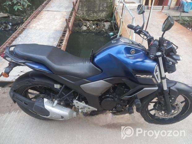 Yamaha FZS V3 . 2021