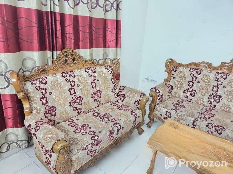 Full Set Victorian Sofa With Coffee Table and Cover Free!!