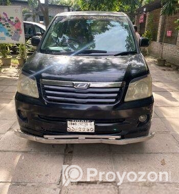 Toyota X Noah 2002
