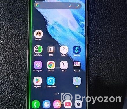 Samsung Galaxy S21 . (Used)