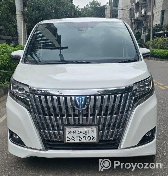 Toyota Esquire 2018