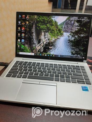 INTEL IRIS XE HIGH QUALITY GRAPHICS** 11TH GENERATION** 256/16GB