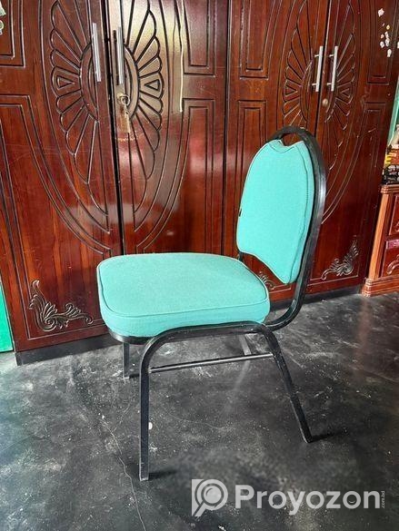 Otobi Chair