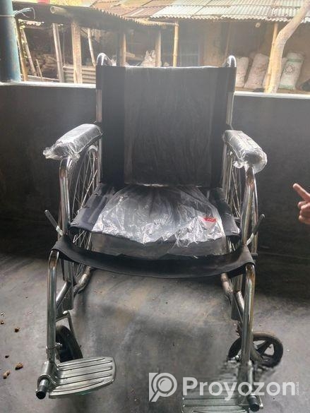 হুইল চেয়ার বিক্রয় করা হবে