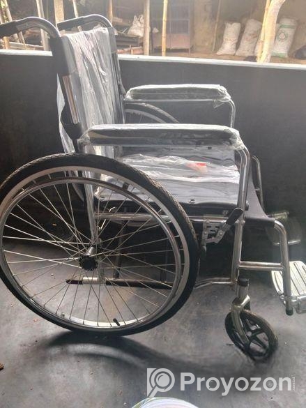 হুইল চেয়ার বিক্রয় করা হবে