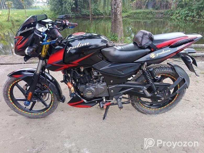 Bajaj Pulsar 150 ..dubble disk 2020