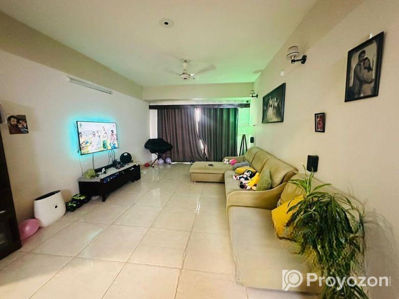 European Sofa with The Diwan