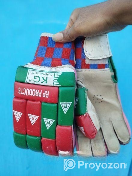 ক্রিকেট সরঙ্জাম