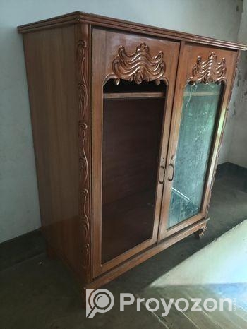 শাট প্যান্ট কোট রাখার শোকেস