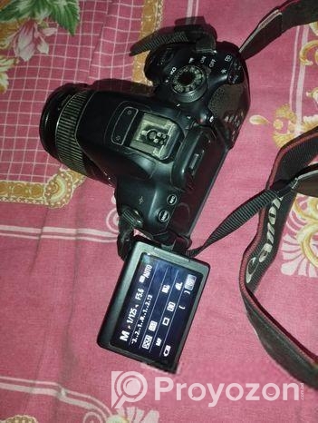 Canon 700d Camera