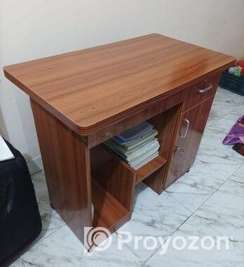 Wooden Computer Table