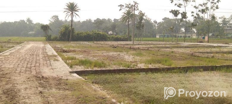 প্লট বিক্রি করবো।