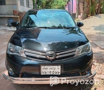 Toyota Axio new shape 2012
