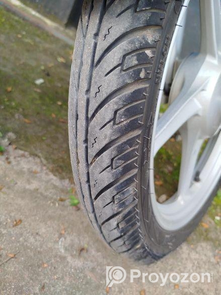 Hero HF Deluxe . 2023