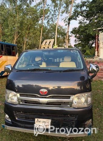 Toyota Hiace Supper GL 2012