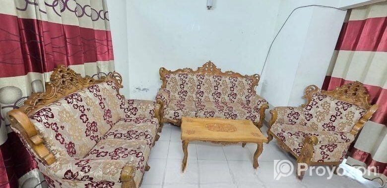 Full Set Victorian Sofa With Coffee Table and Cover Free!!