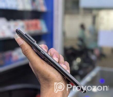 Google Pixel 6 Pro . (Used)