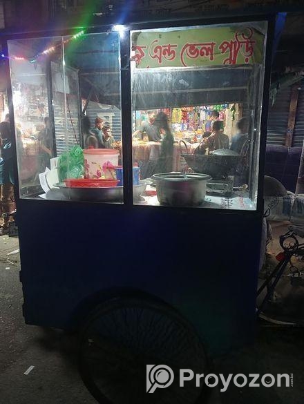 এই ঝাল মুড়ির গাড়িটি বিক্রি করা হবে