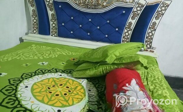 একদম নতুন খাটের মত