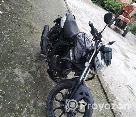 Runner UM Xtreet . 2023