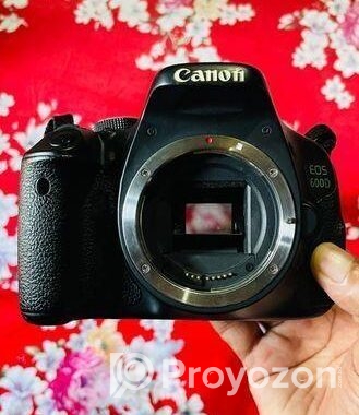 Canon EOS 600D DSLR Camera With 70-300 Zoom Lens
