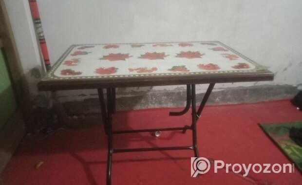 Fold Table