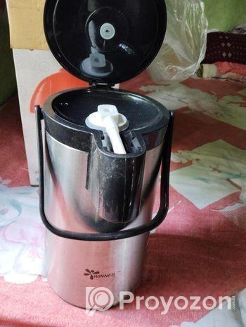 বড় ফ্লাক্স ও দোকানের ট্রে