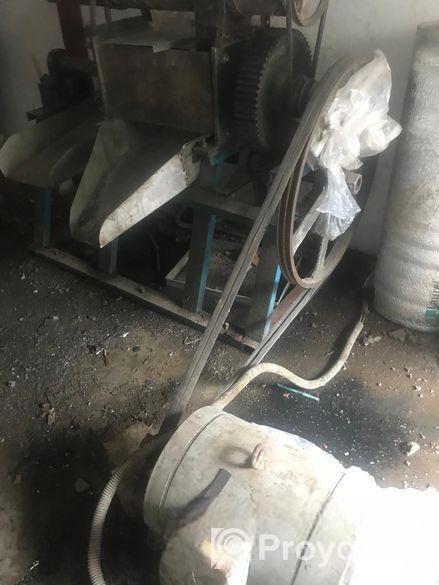 সরিষা ভাঙ্গানোর মেশিন ( প্রায় ৯ মাস আগে তৈরি করা )