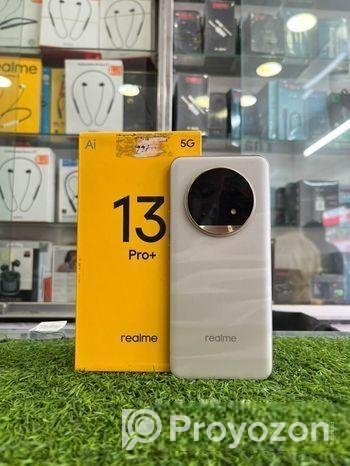 Realme 8/256GB (Used)