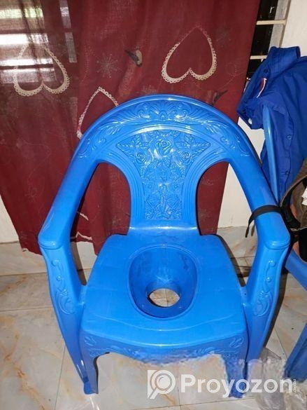 কমোডের জন্য বাথরুম চেয়ার