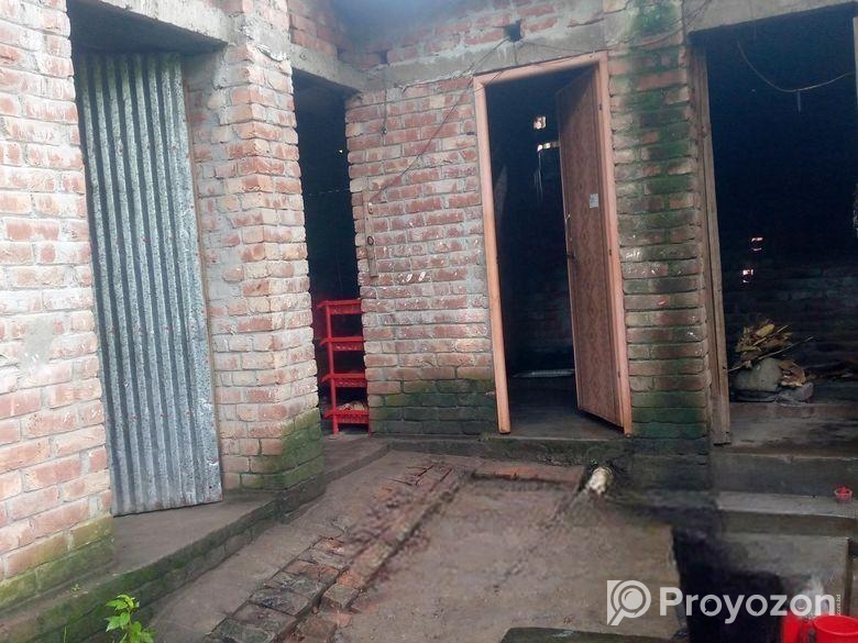 ইমারজেন্সি ভাবে বাড়ি বিক্রয় করা হবে তিন শতক জায়গা সহ