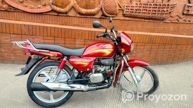 Hero Splendor . 2014
