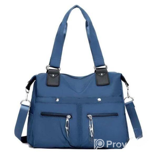 মেয়েদের হেন্ড ব্যাগ ওজন মাত্র ৫০০ গ্রাম