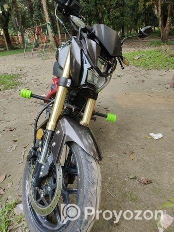 Runner Bolt 165R . 2021