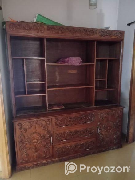কাঠের শোকেস