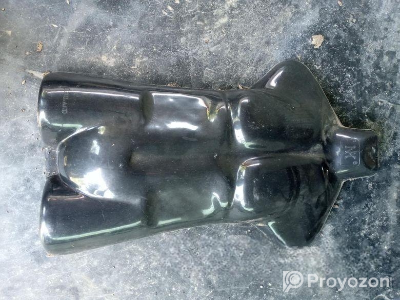 হ্যাঙ্গার বিক্রি হবে