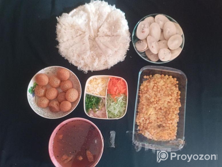 অফিস লাঞ্চ সহ হোম মেইড খাবার