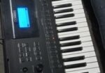 Yamaha Keyboard E453