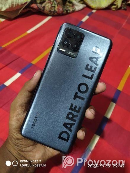 Realme 8 Pro 6-128 (Used)