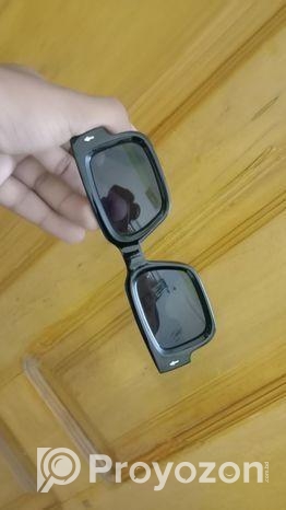 New Authentic Sunglass