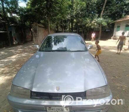 Toyota Camry . 2009