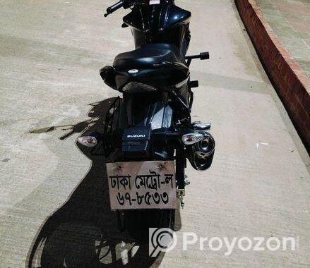 Suzuki Gixxer . 2025