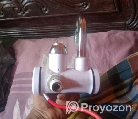Digital Display Tankless Electric Faucet, Bathroom Heater